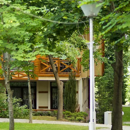 Aparthotel Village 3*