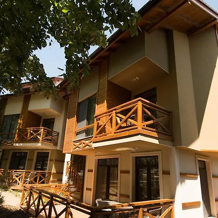 Village Aparthotel Lozenec