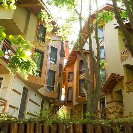 Village Apartahotel