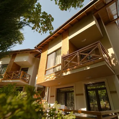 Apartahotel Village Lozenets